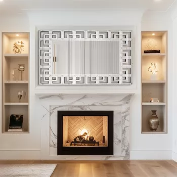 Accent a Round Mirror: Frames, Lighting, and Styling Tips